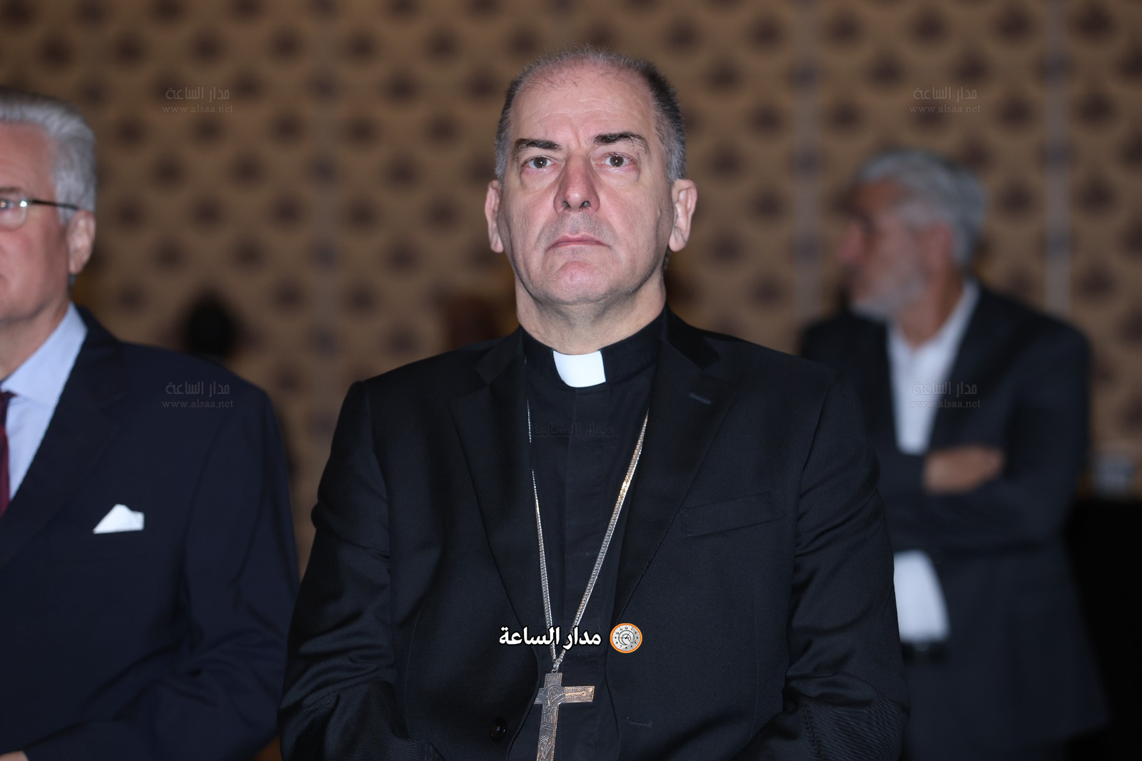 Madar Al-Saa Images 0.7386692097273215