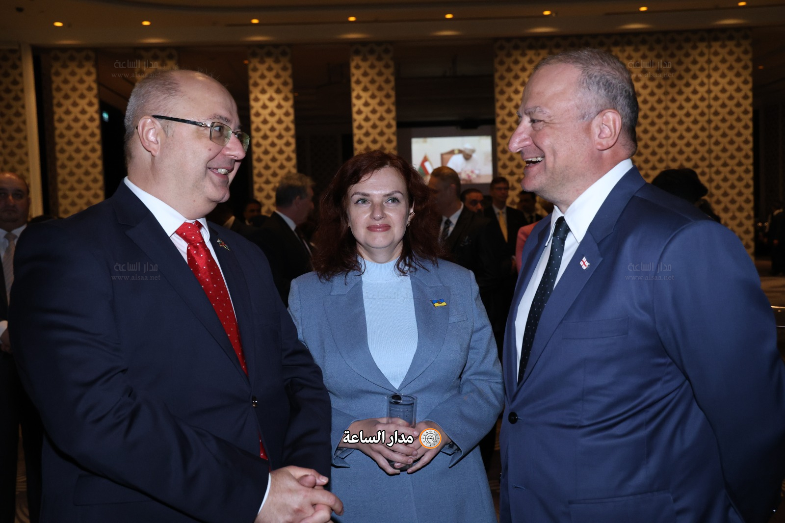 Madar Al-Saa Images 0.518237332737383