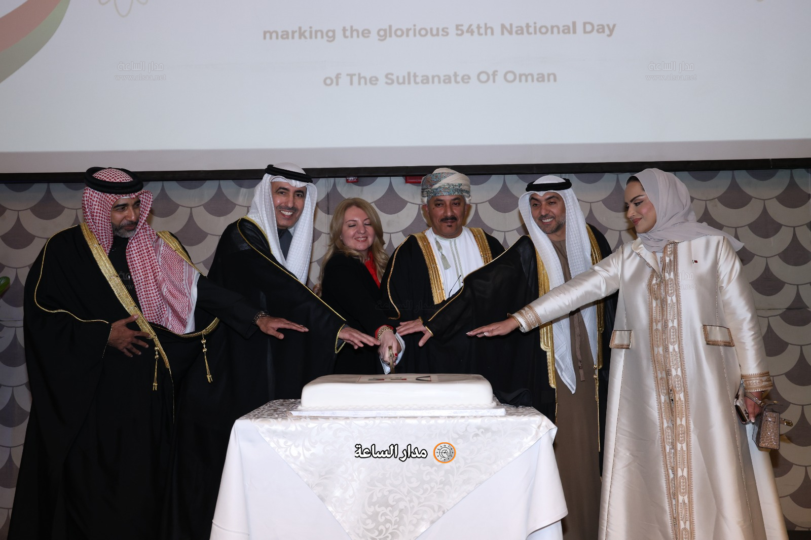 Madar Al-Saa Images 0.7935131518350489