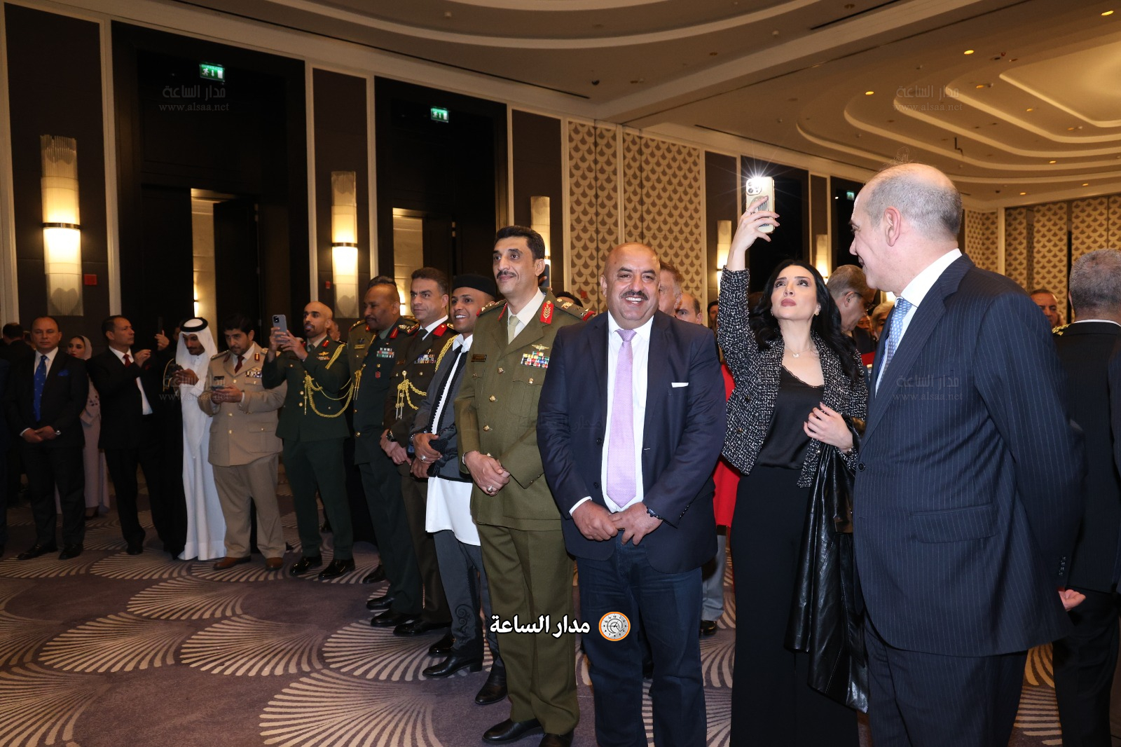 Madar Al-Saa Images 0.15818852921769522