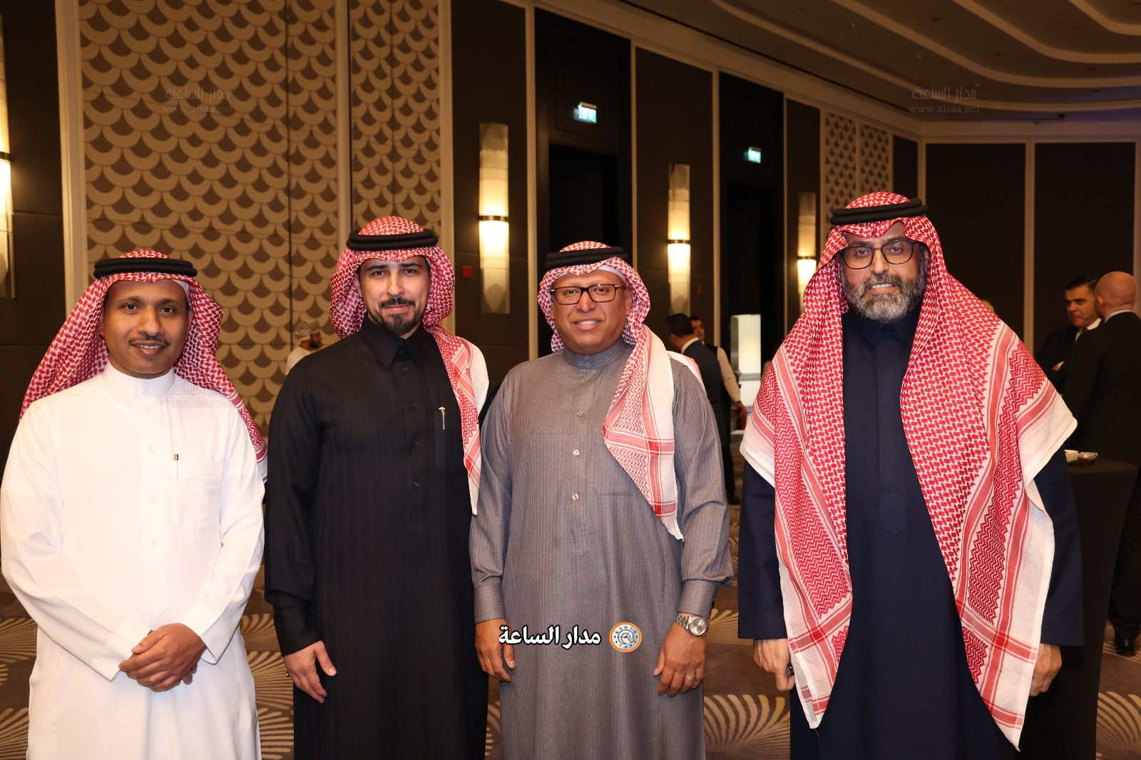 Madar Al-Saa Images 0.5031563437527675