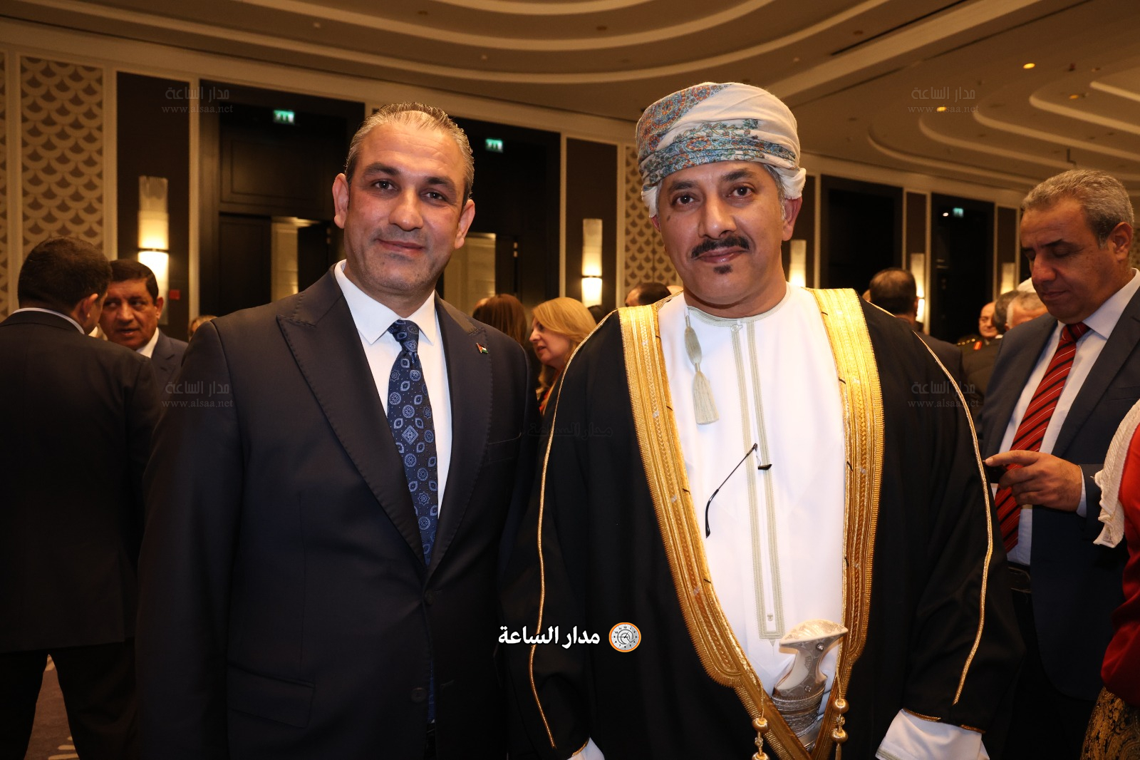 Madar Al-Saa Images 0.669711093393585