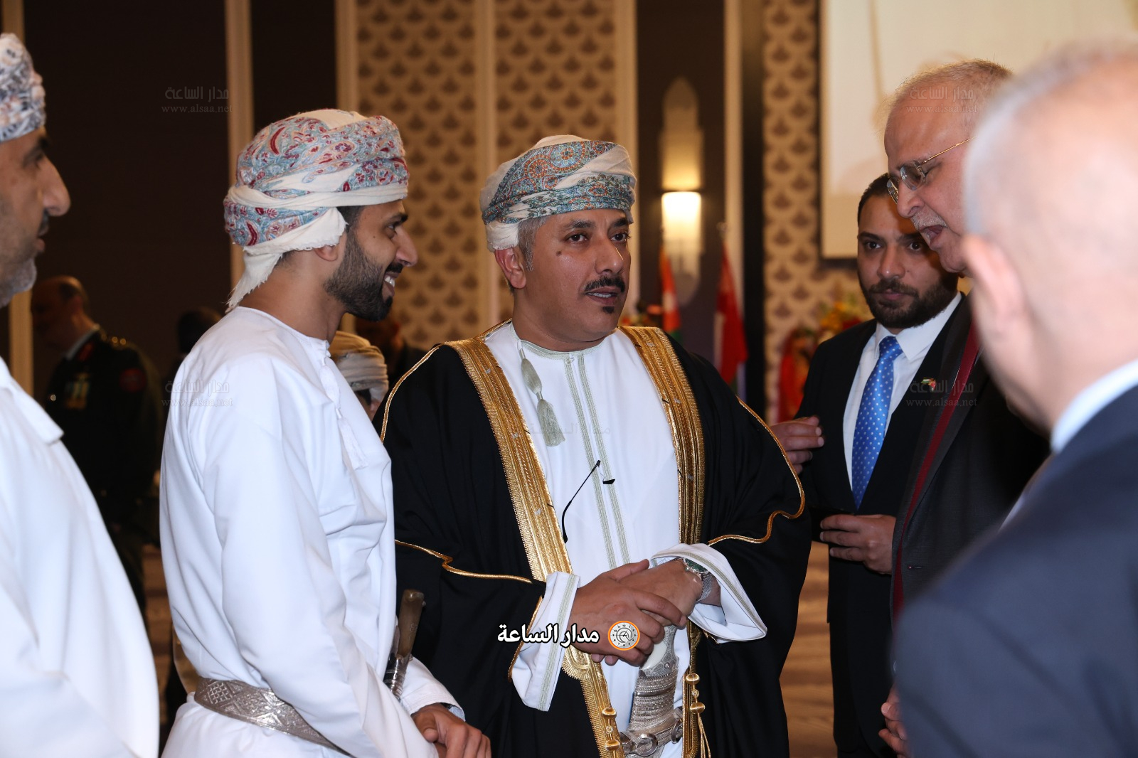 Madar Al-Saa Images 0.2644137173902985