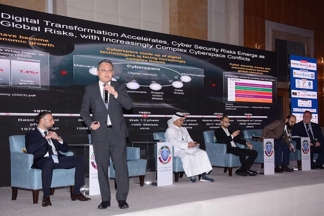 Madar Al-Saa Images 0.781226055841129