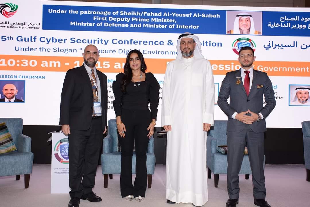 Madar Al-Saa Images 0.9805989419197916