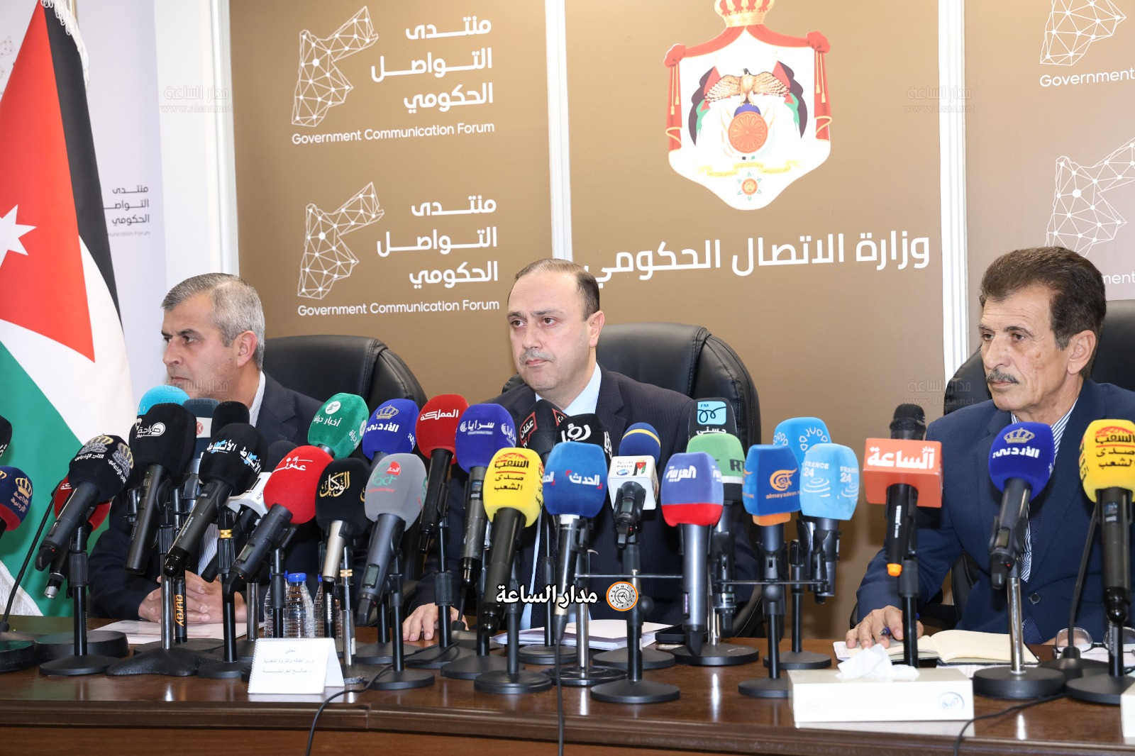 Madar Al-Saa Images 0.643833585218019