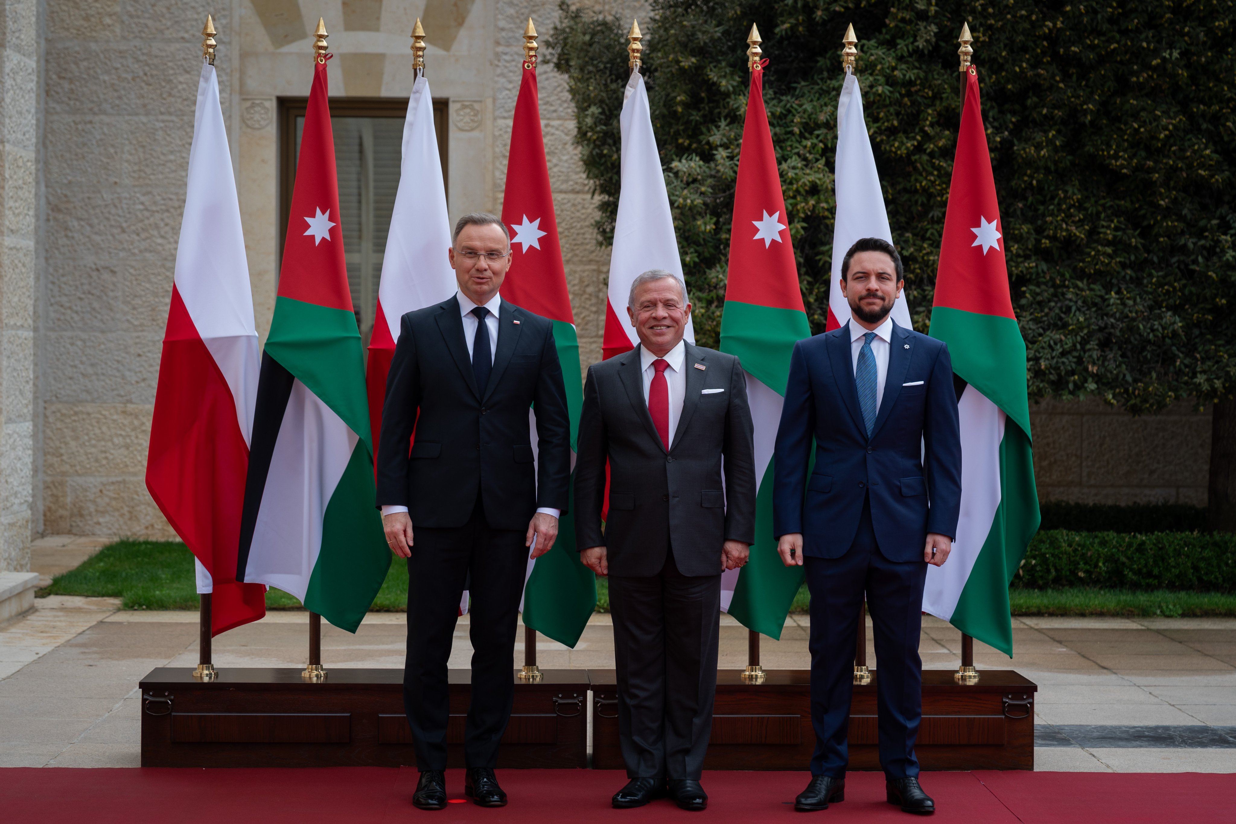 Madar Al-Saa Images 0.5311470923660608