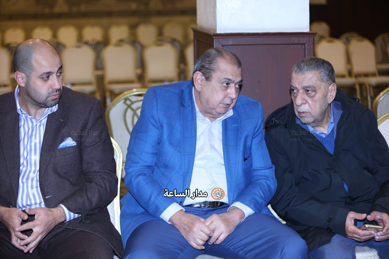 Madar Al-Saa Images 0.10420537592698986