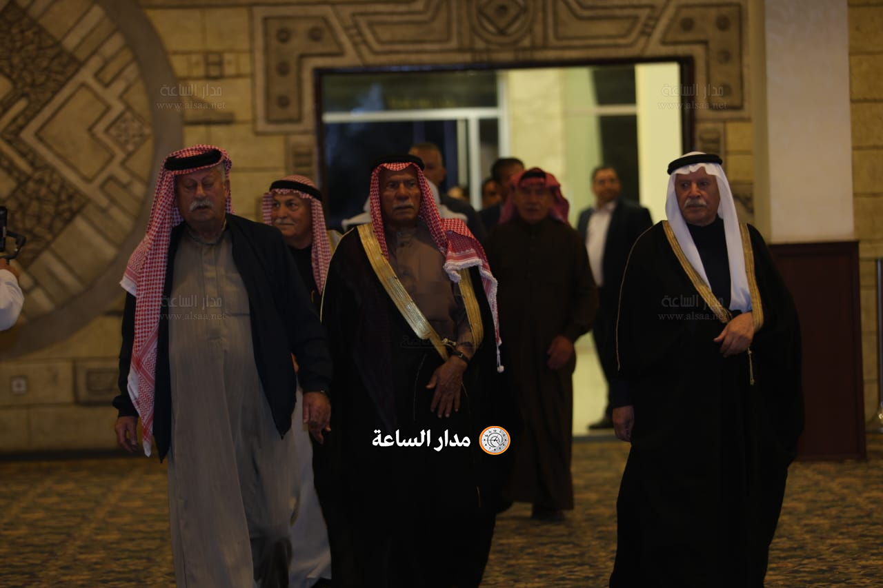 Madar Al-Saa Images 0.46415552866446186