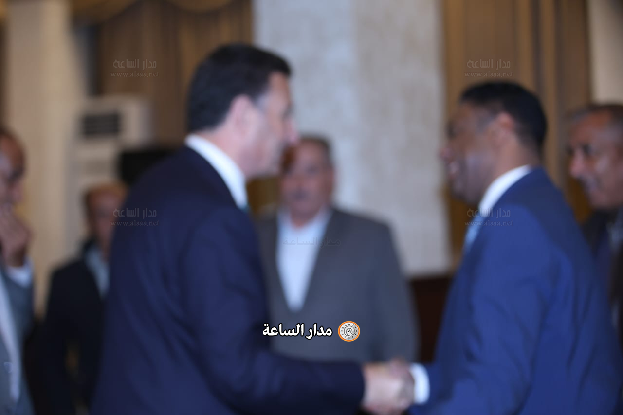 Madar Al-Saa Images 0.21740661015650464