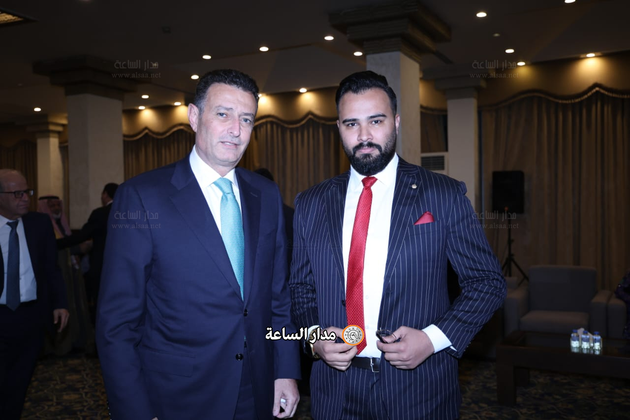 Madar Al-Saa Images 0.07373741660808641