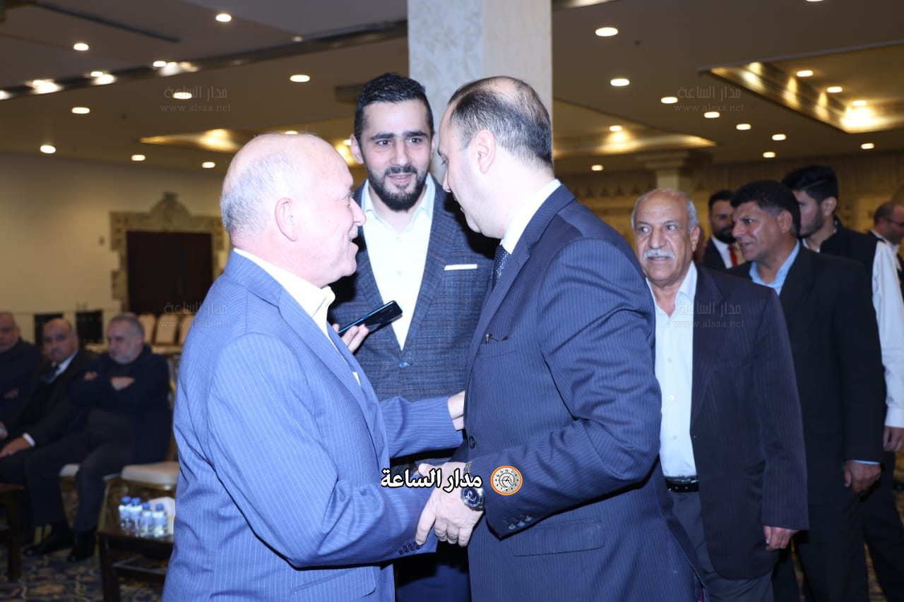 Madar Al-Saa Images 0.8759496191809582