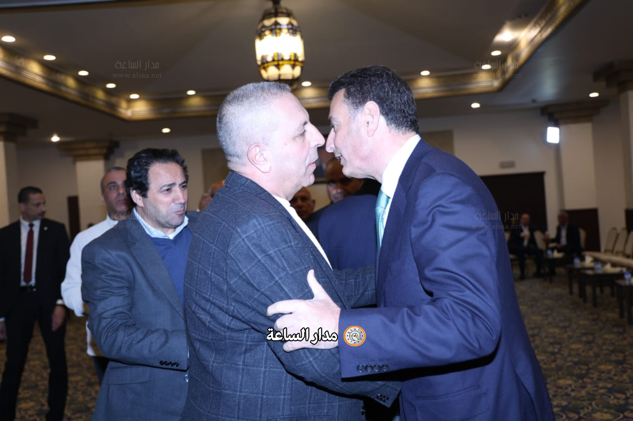 Madar Al-Saa Images 0.1809616793190023