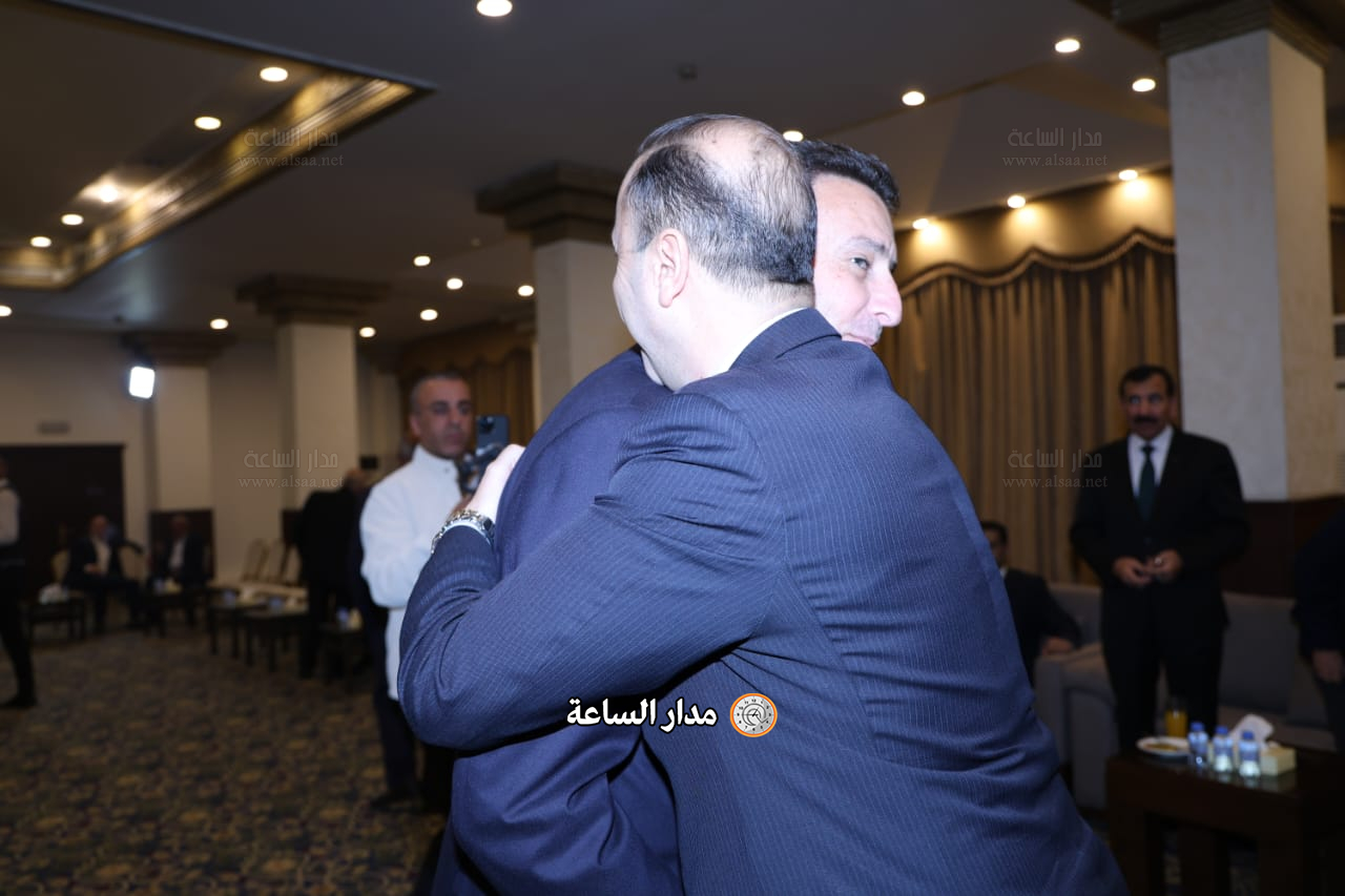 Madar Al-Saa Images 0.004318463344220591