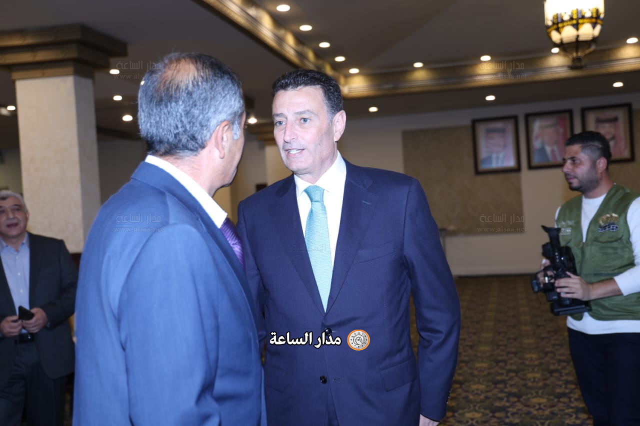 Madar Al-Saa Images 0.2588588719719702