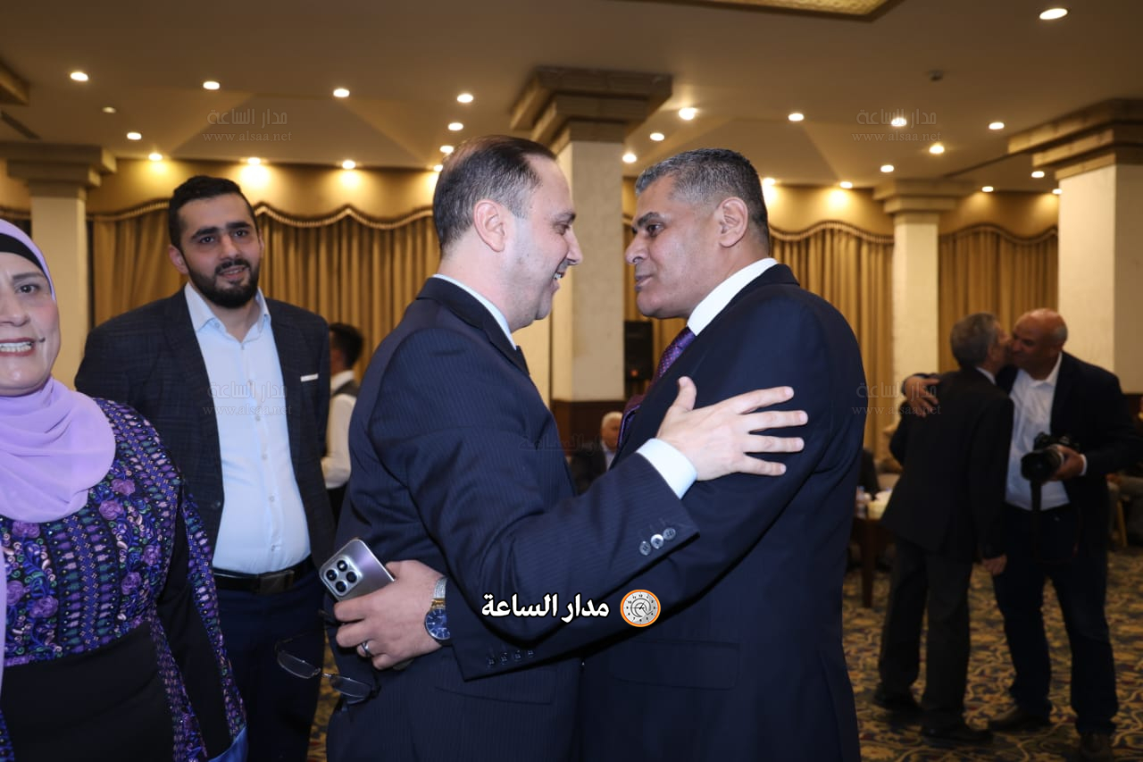 Madar Al-Saa Images 0.22224187839537102