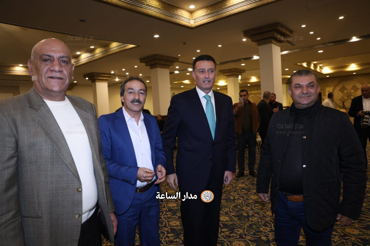 Madar Al-Saa Images 0.8386437630333097