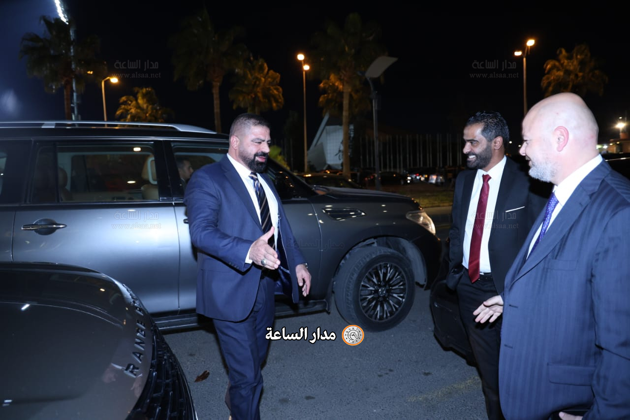 Madar Al-Saa Images 0.5972925673561422