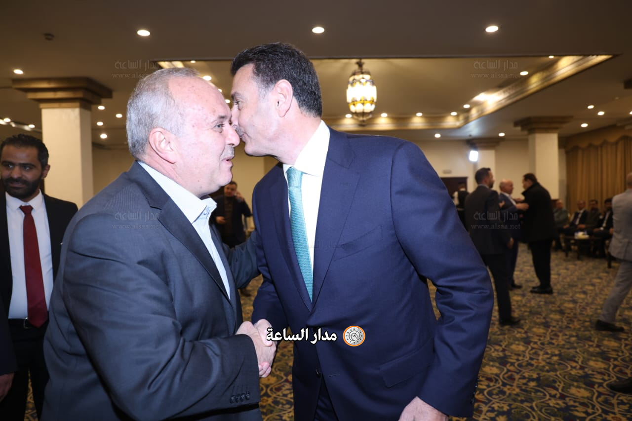 Madar Al-Saa Images 0.796245341834023