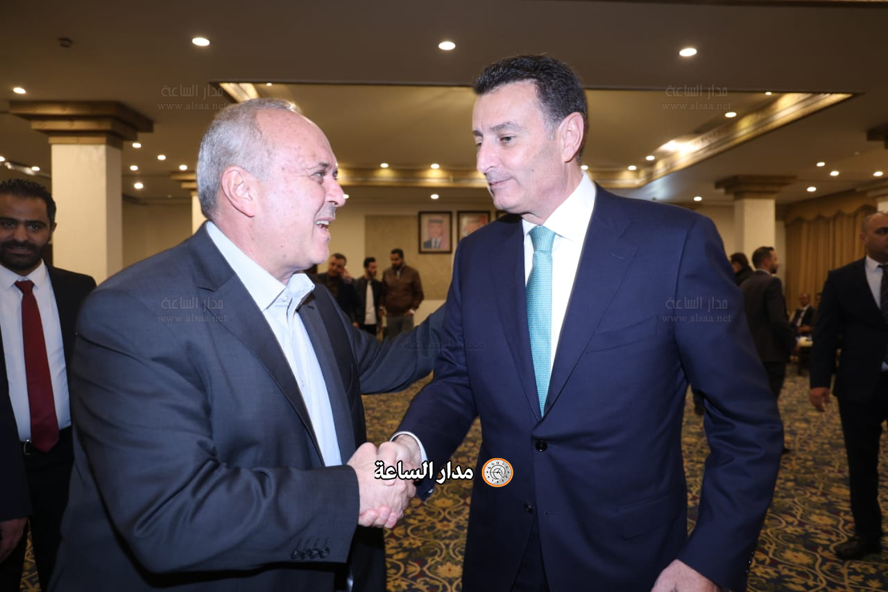 Madar Al-Saa Images 0.7073734464227441