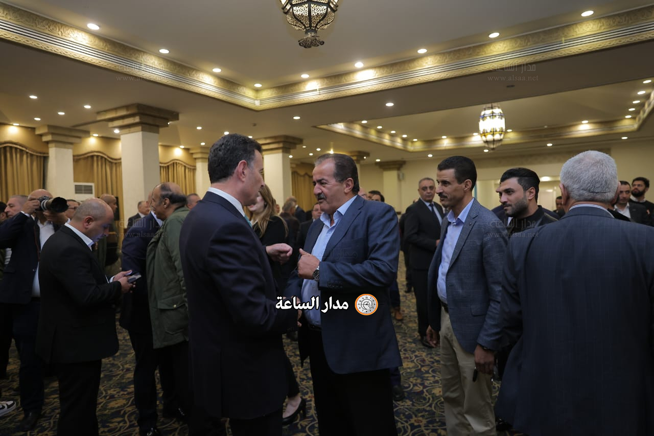 Madar Al-Saa Images 0.23917799292286324