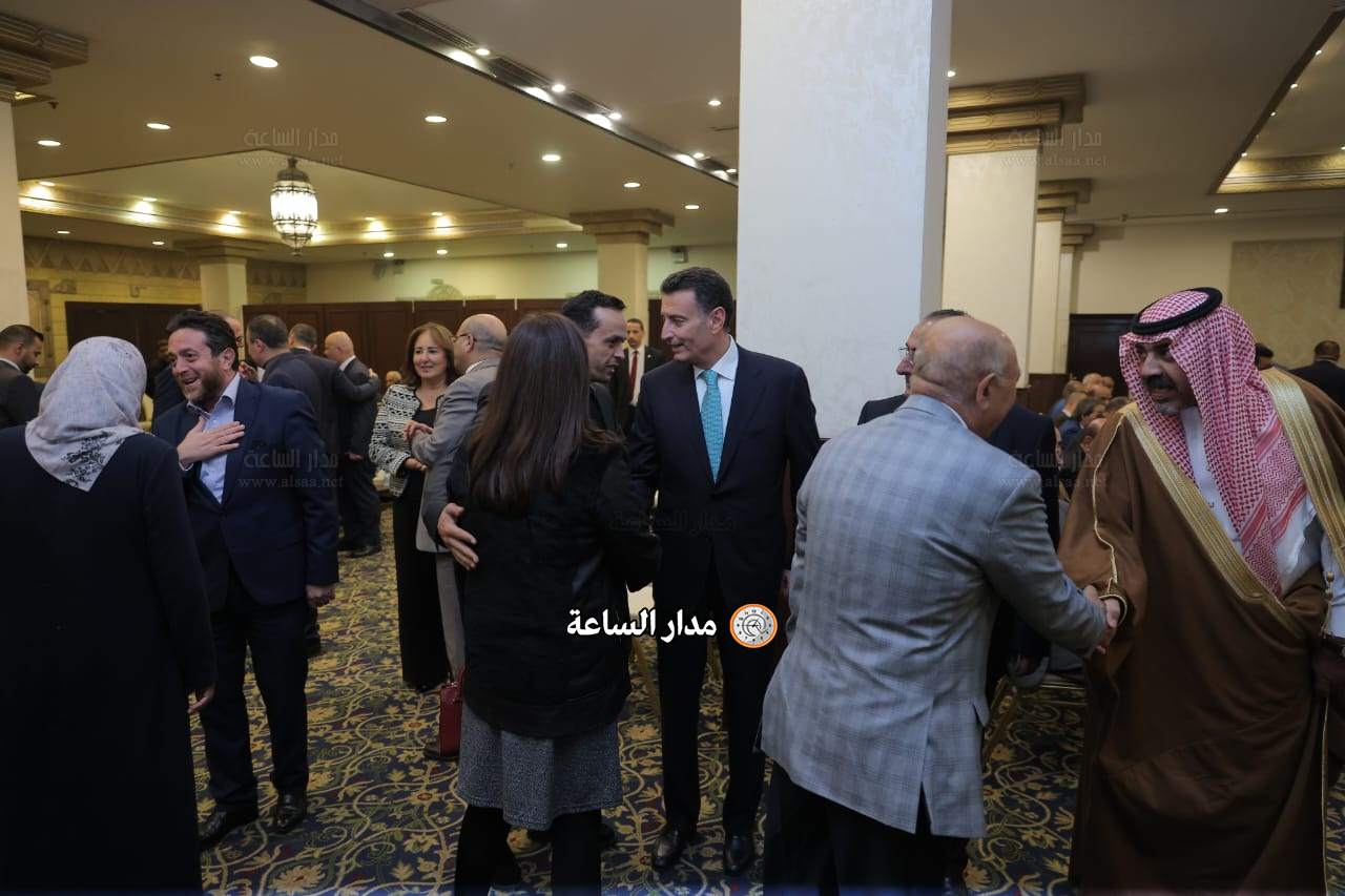 Madar Al-Saa Images 0.28769227968245326