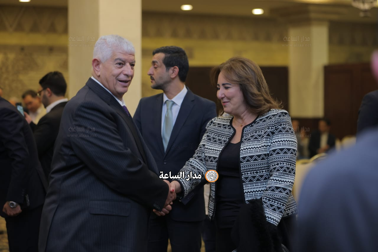 Madar Al-Saa Images 0.8213996950023081