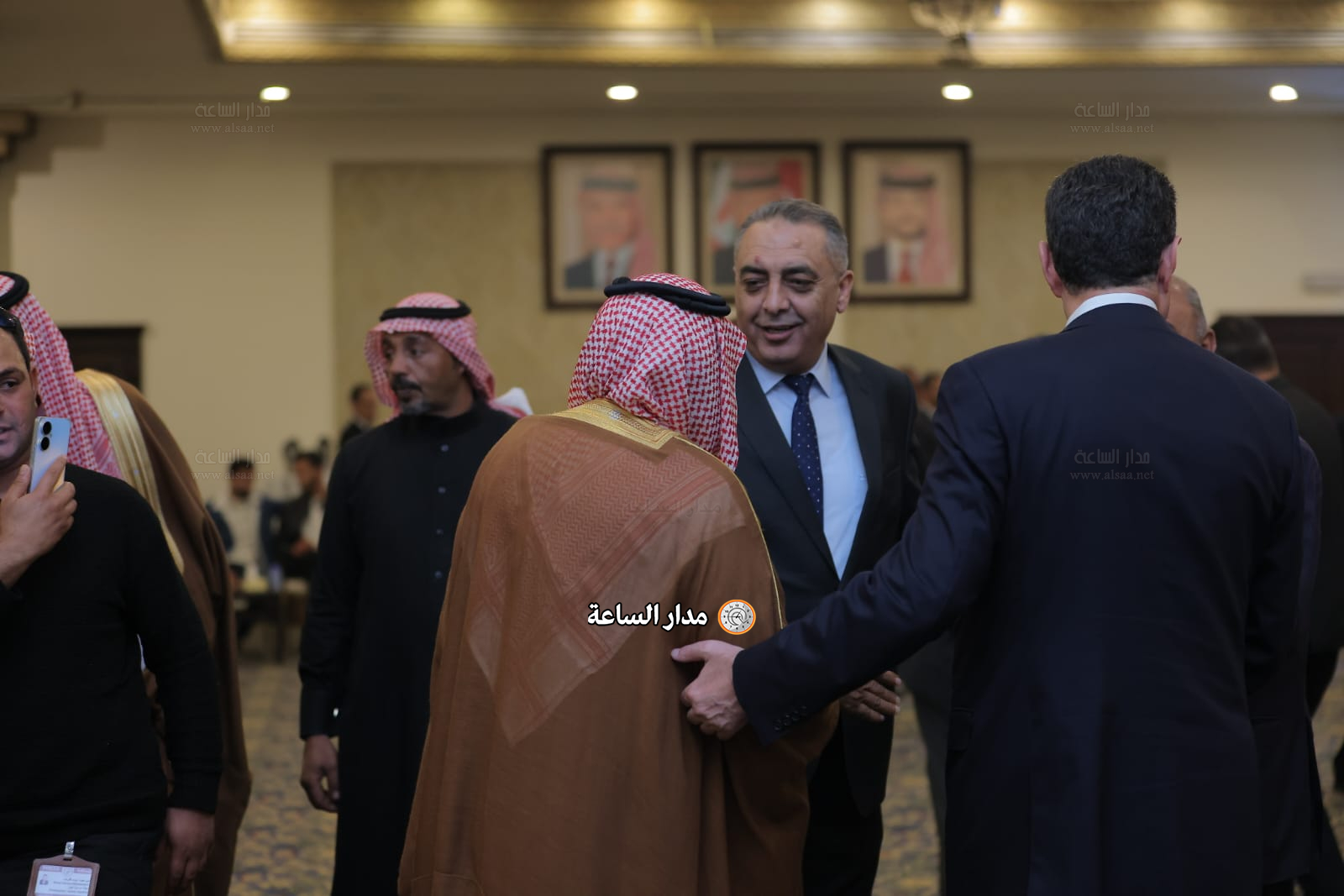 Madar Al-Saa Images 0.2816988570570311