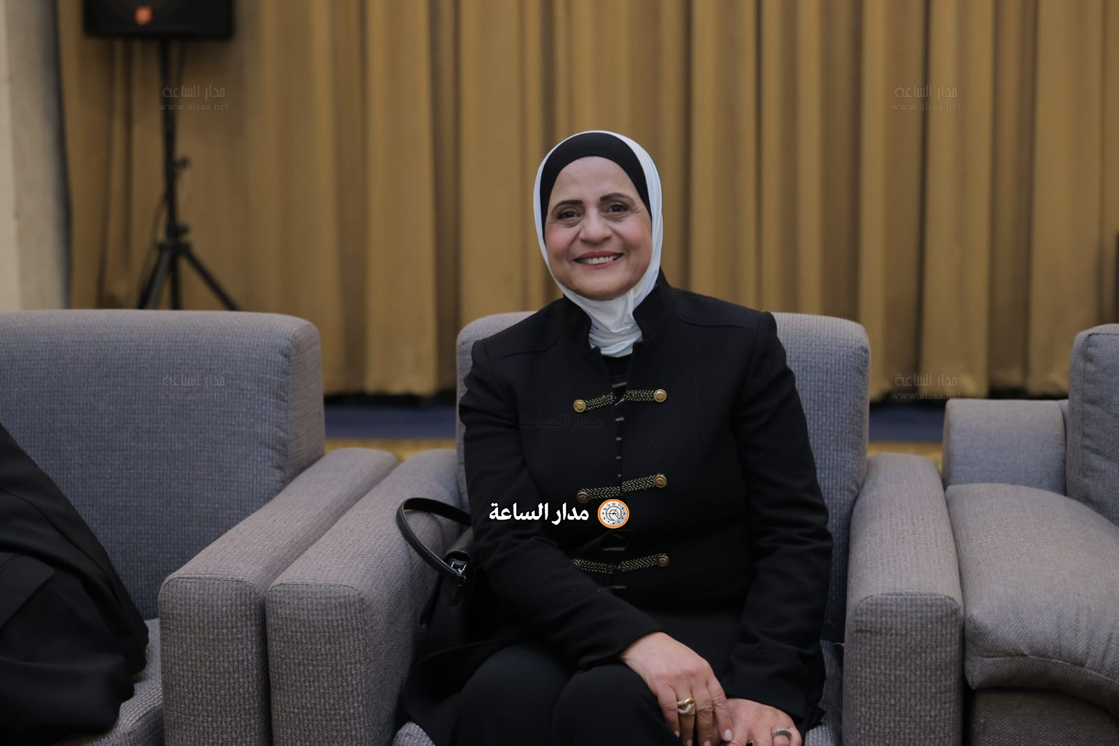 Madar Al-Saa Images 0.6405590197697026