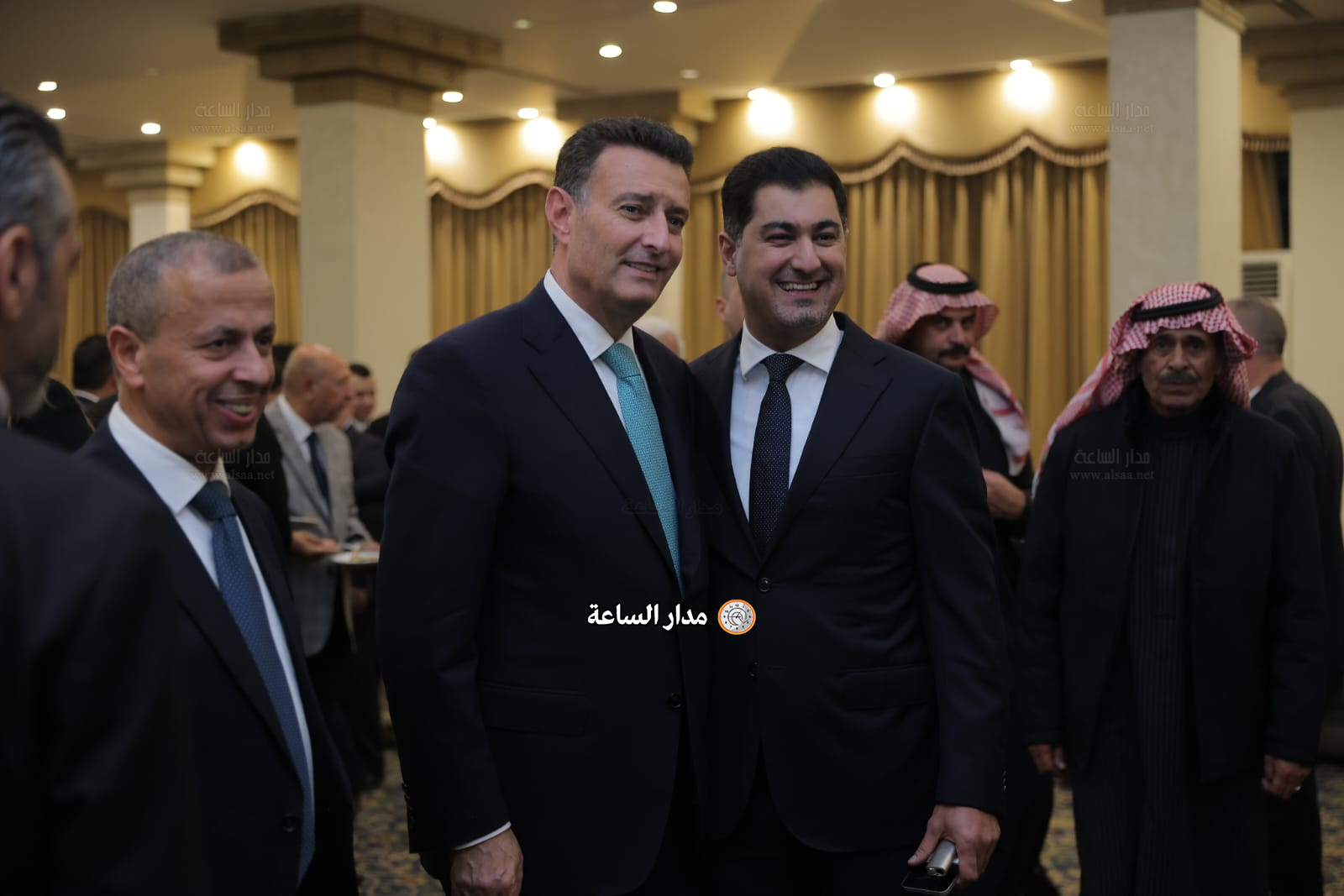 Madar Al-Saa Images 0.9075087417917296