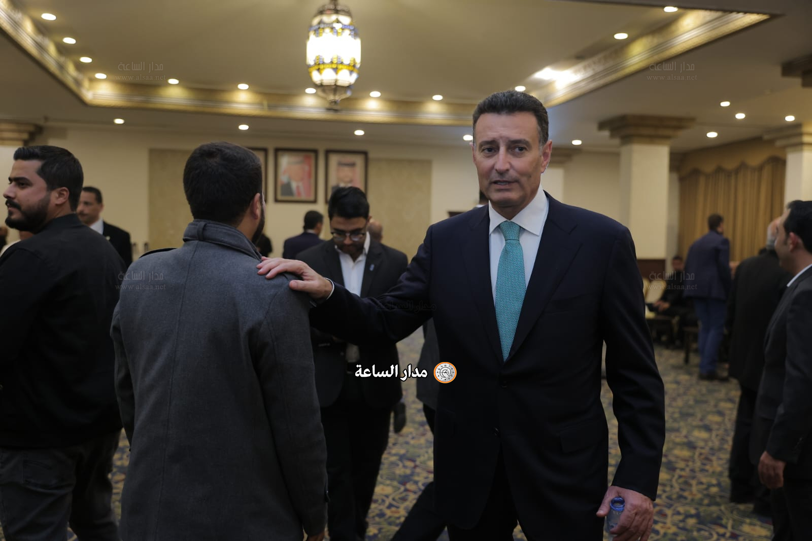 Madar Al-Saa Images 0.4510794858141072