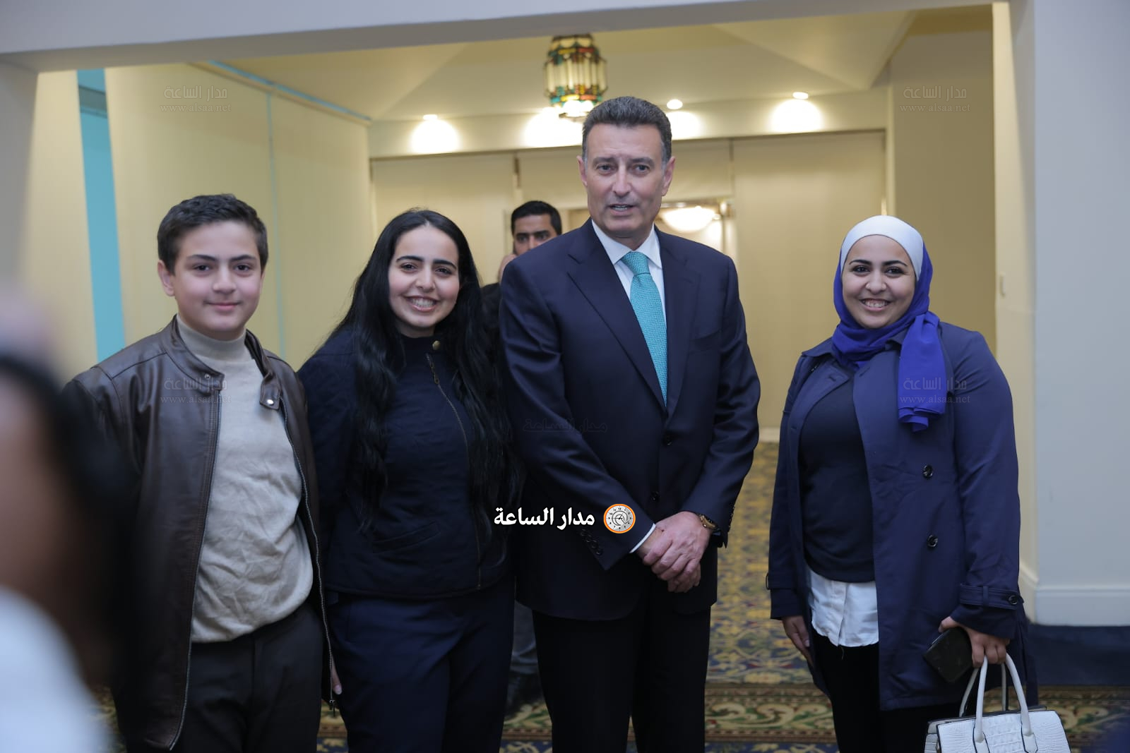 Madar Al-Saa Images 0.1069346557344295