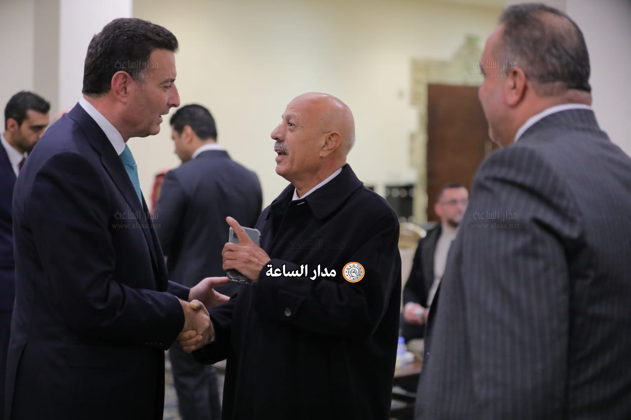 Madar Al-Saa Images 0.4307424691957886