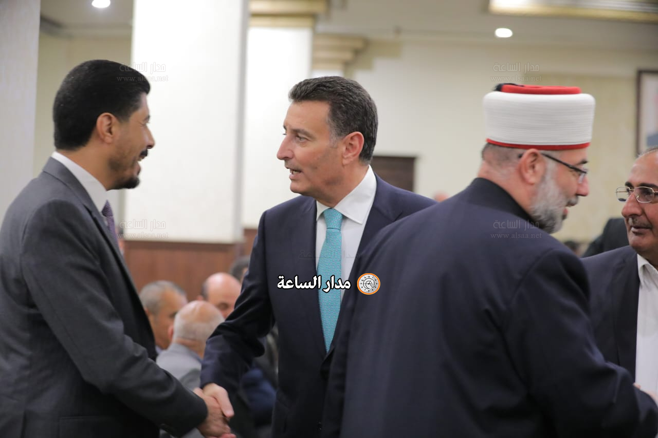 Madar Al-Saa Images 0.6883577147633948