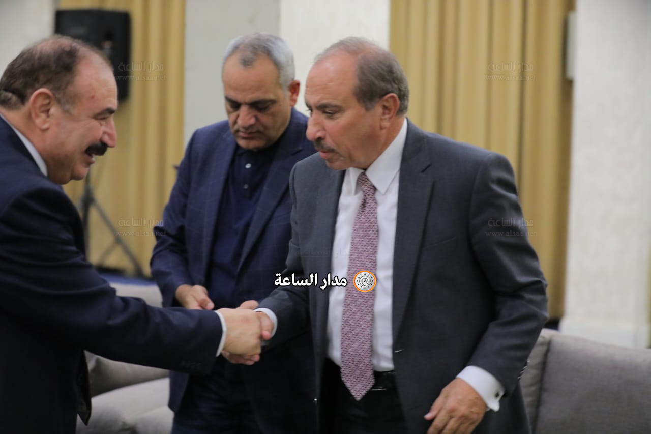 Madar Al-Saa Images 0.6993292690672452