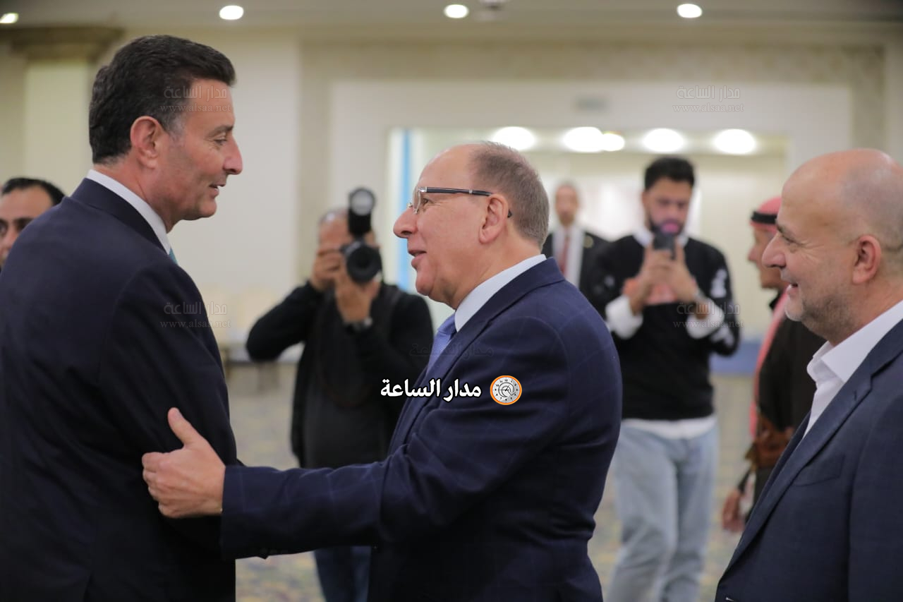 Madar Al-Saa Images 0.8733856153336954