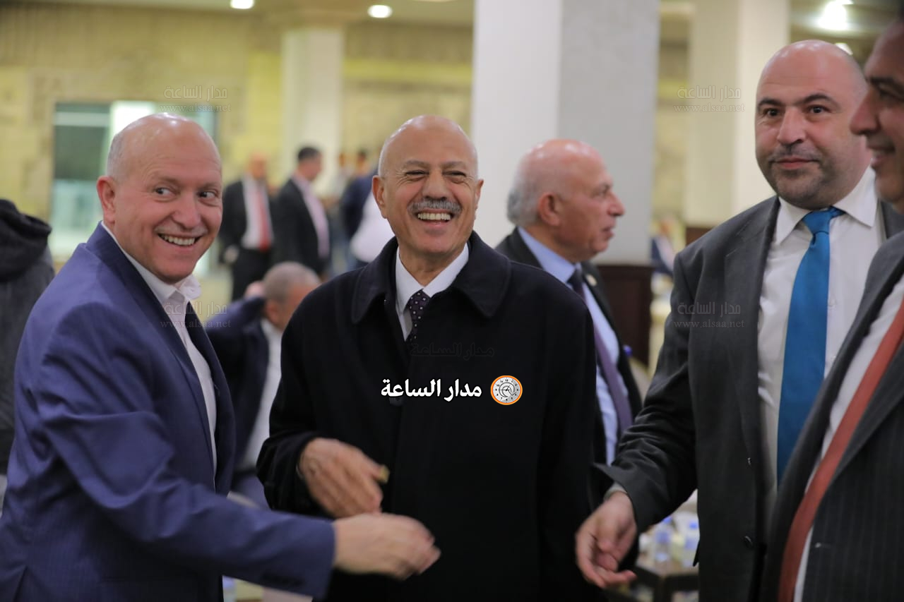 Madar Al-Saa Images 0.8998210649453957