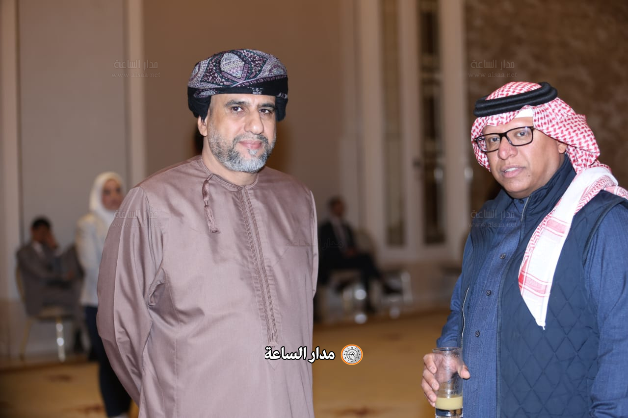 Madar Al-Saa Images 0.21628101968110536