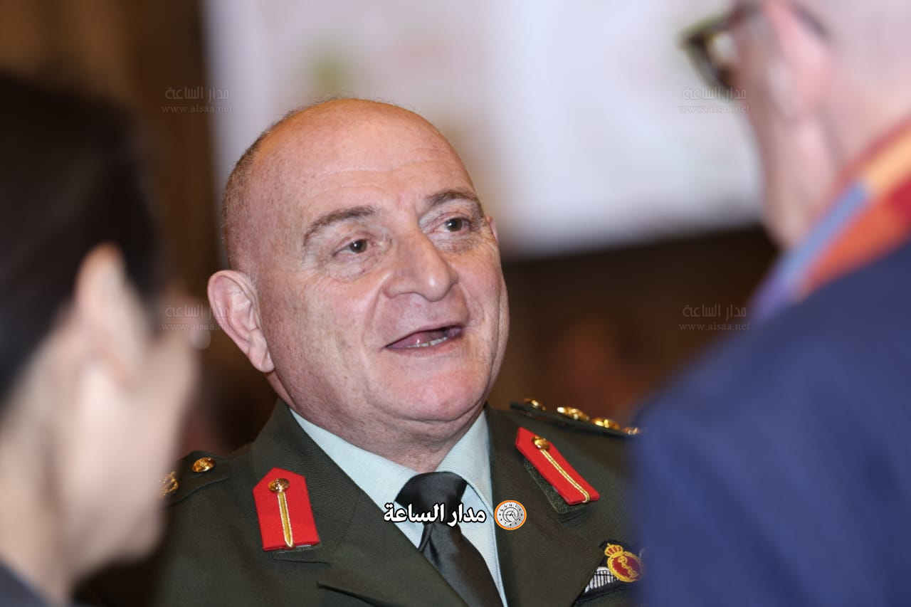 Madar Al-Saa Images 0.8227886162100693