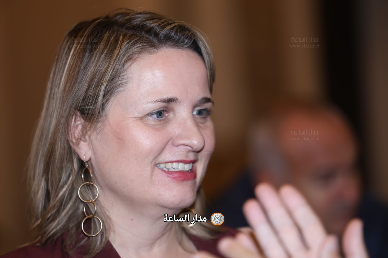 Madar Al-Saa Images 0.15669612605751615