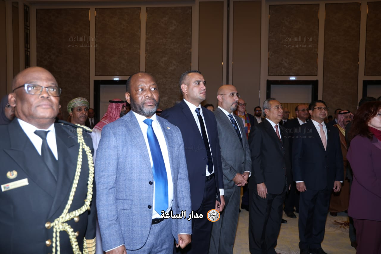 Madar Al-Saa Images 0.18999904218176744