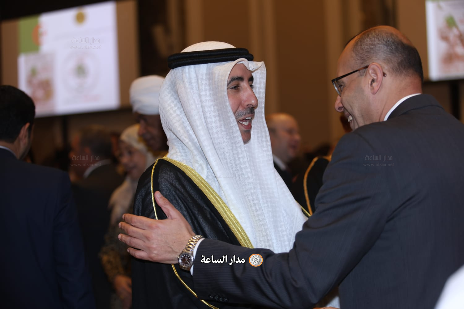 Madar Al-Saa Images 0.977645252391151