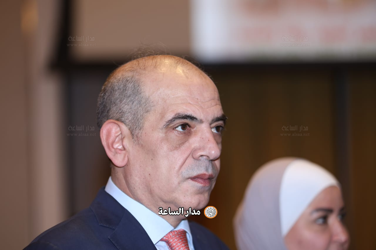 Madar Al-Saa Images 0.08890577149973411