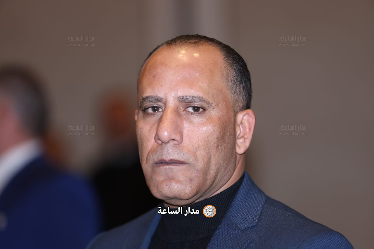 Madar Al-Saa Images 0.1766509238317191