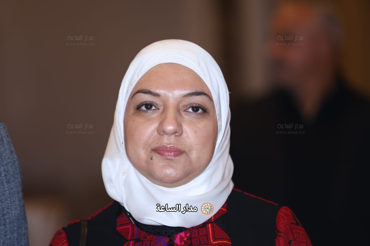 Madar Al-Saa Images 0.12708555881027617