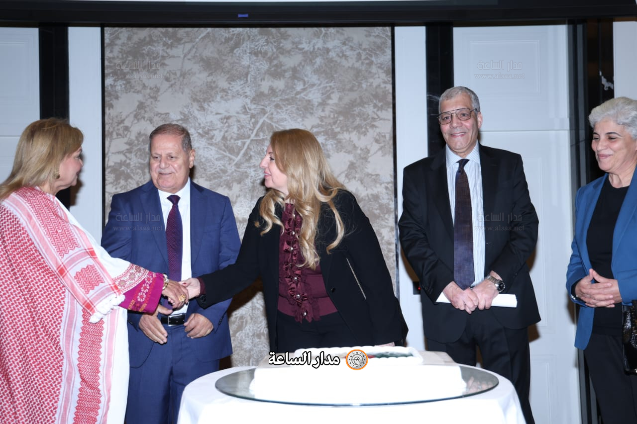 Madar Al-Saa Images 0.23362534739636476