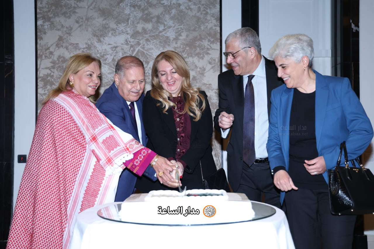 Madar Al-Saa Images 0.8980799960733583