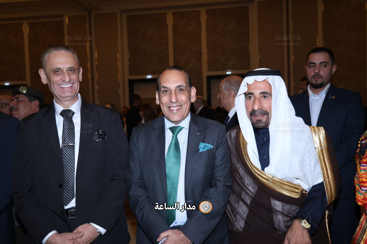 Madar Al-Saa Images 0.11132460883413842