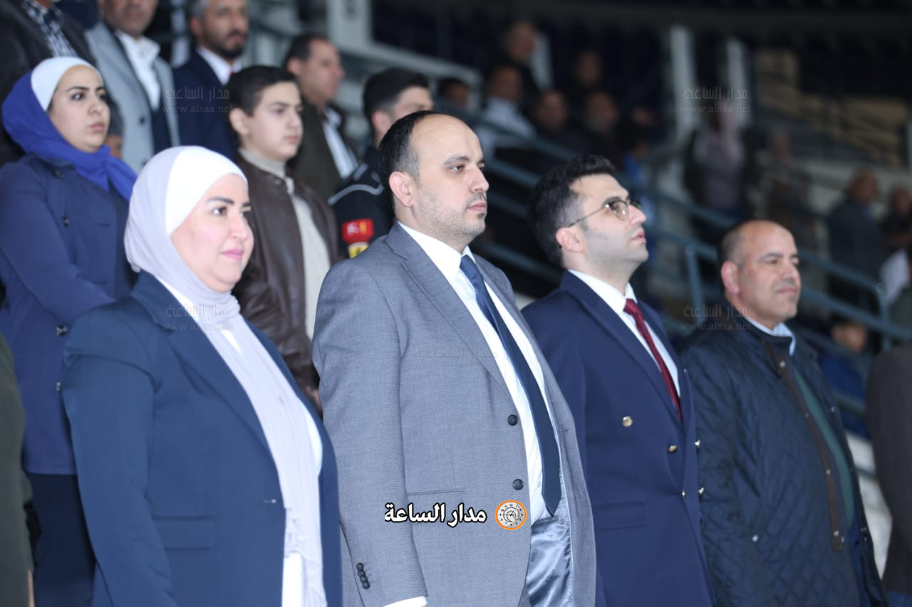 Madar Al-Saa Images 0.3101773452838048