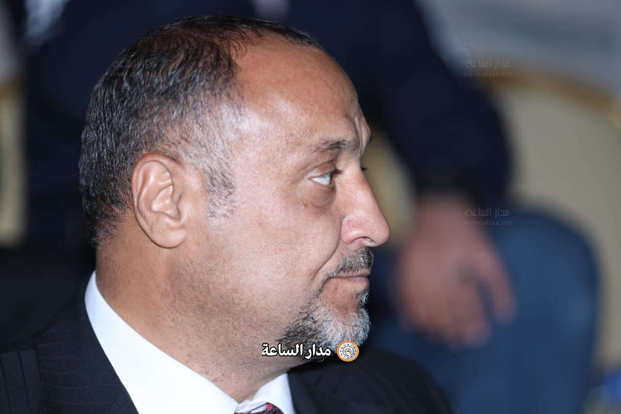 Madar Al-Saa Images 0.9827172553328127